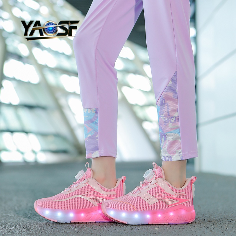 Kids 4-Wheel LED Light Up Shoe - Outdoor Lighting Effects recensione e prezzo