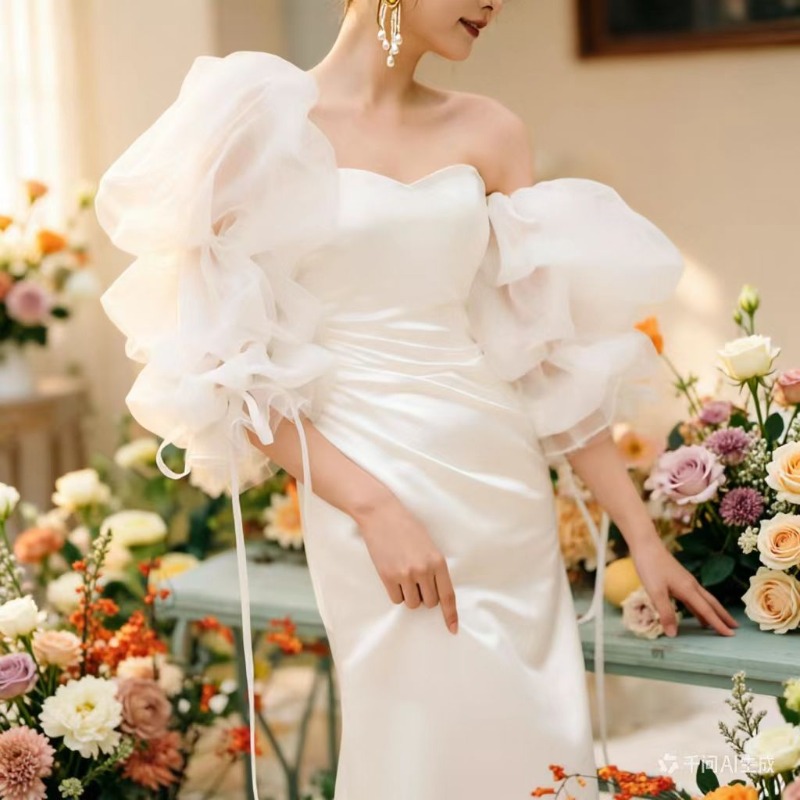 French Light Wedding Dress wit - Outdoor Lighting Jersey recensione e prezzo