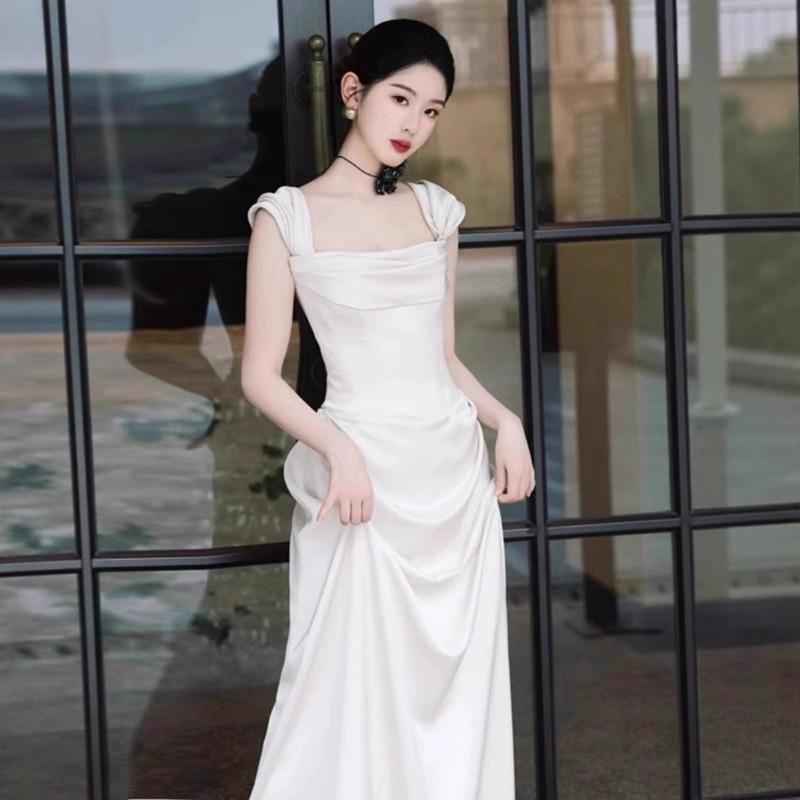French Satin Light Wedding Dre - Outdoor Lighting Jersey recensione e prezzo