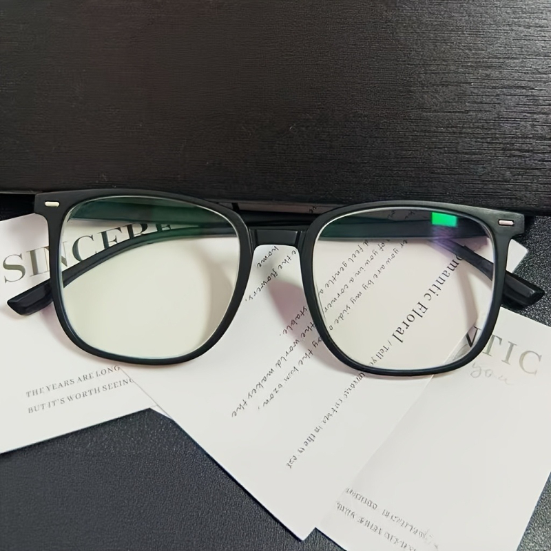 Photochromic Glasses Automatic - Outdoor Lighting Switch recensione e prezzo