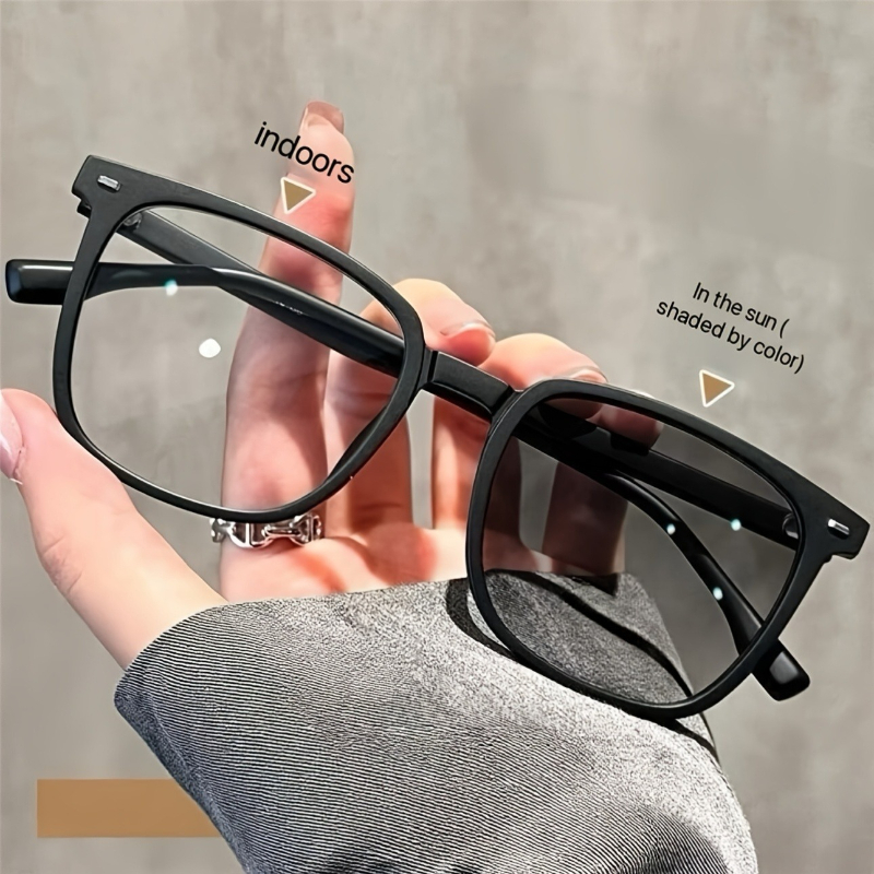 Photochromic Glasses Automatic - Outdoor Lighting Switch recensione e prezzo